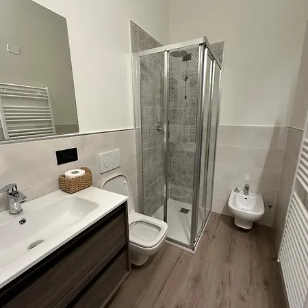Con Vista - Dosso Lakeview Апартаменты Сале-Маразино